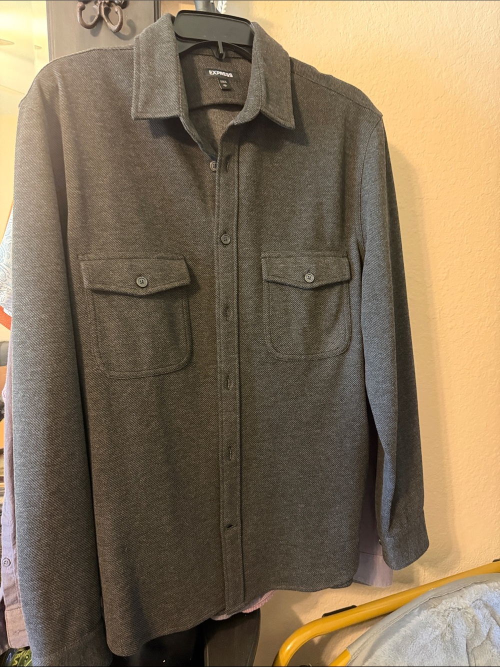 Express Gray Long-Sleeve Button-Up Shirt Jacket